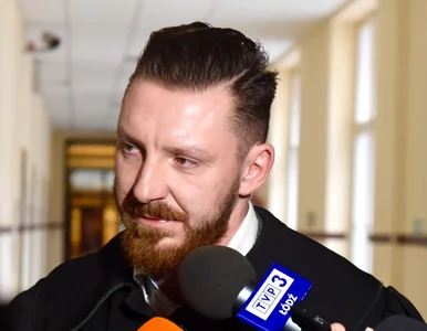 Miniatura: Adwokat od „trumny na kółkach” usłyszy...