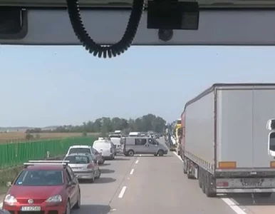 Miniatura: Kierowcy blokowali „korytarz życia” na A4....