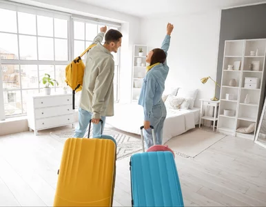 Miniatura: Booking i Airbnb pękają w szwach. Polska...