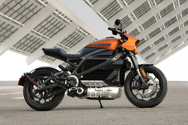 Miniatura: Harley Davidson LiveWire CES
