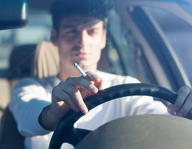 Jak się pozbyć smrodu papierosów z samochodu?