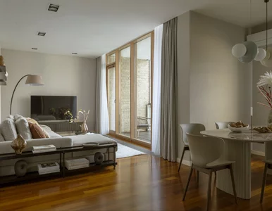 Miniatura: Nie chcieli aneksu – beżowe mieszkanie z...